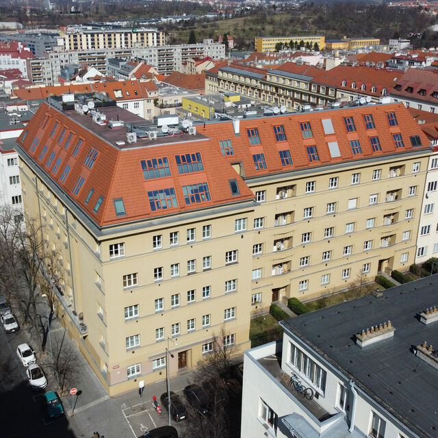 Lucemburská 31 Lucemburská 31